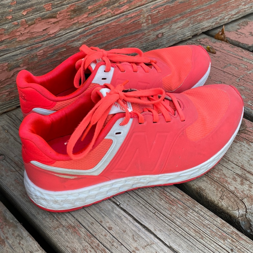 Womens New Balance Fresh Foam pink size 9.5